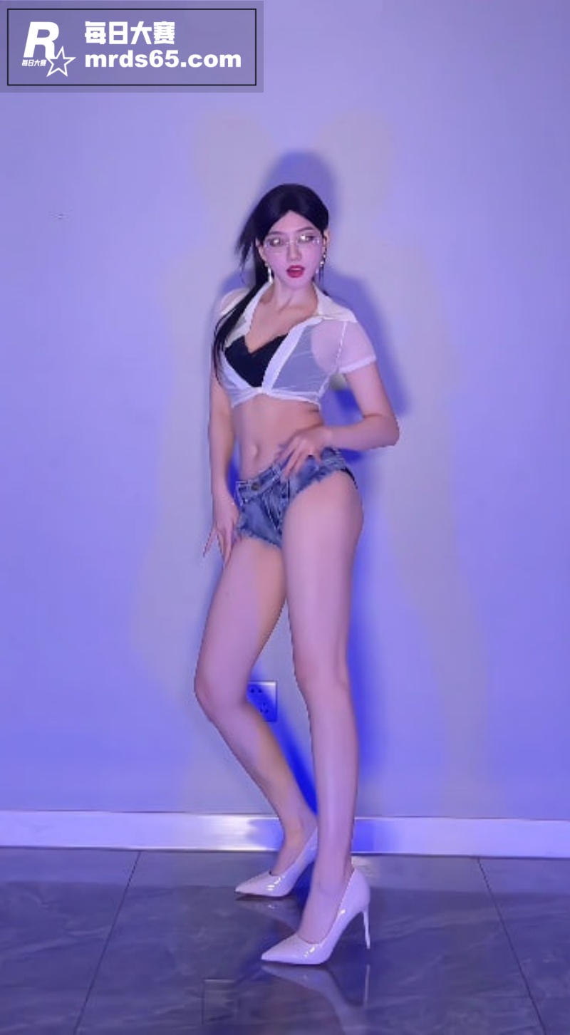 B站极品舞姬 小艾 相关图片5