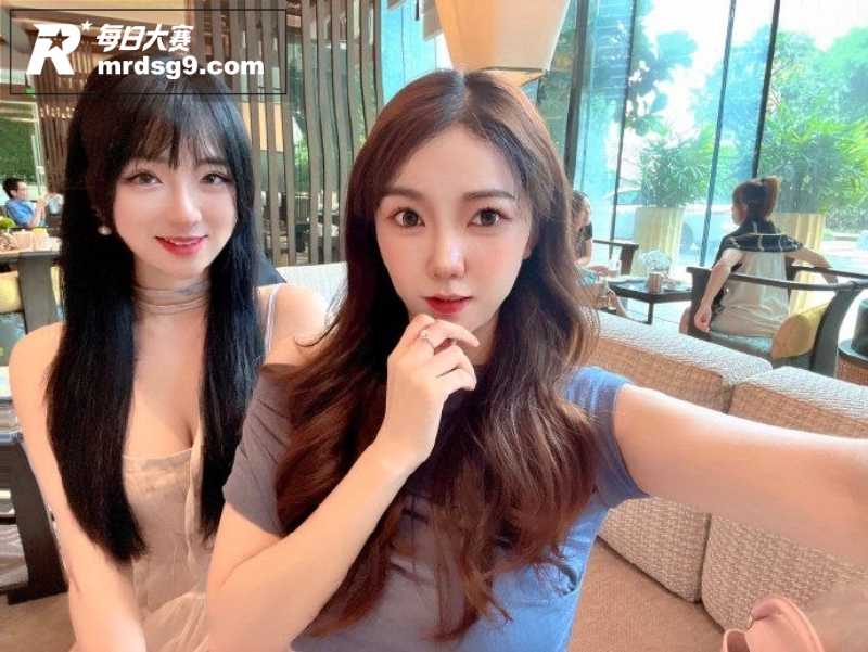 湖南长沙反差女神 周相关图片7