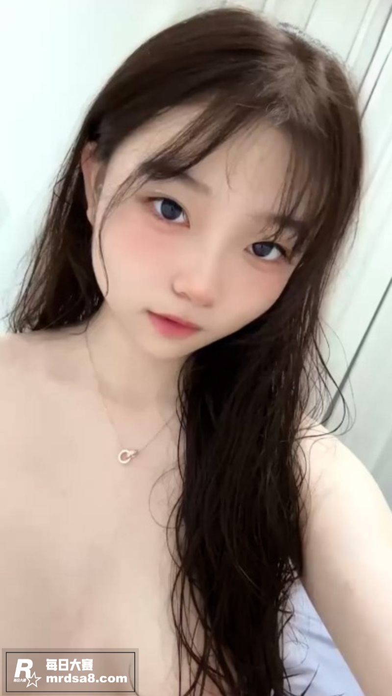 抖音甜美大奶少女 牛相关图片1