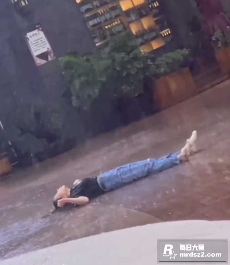 南宁恋爱脑少女 吴紫相关图片8