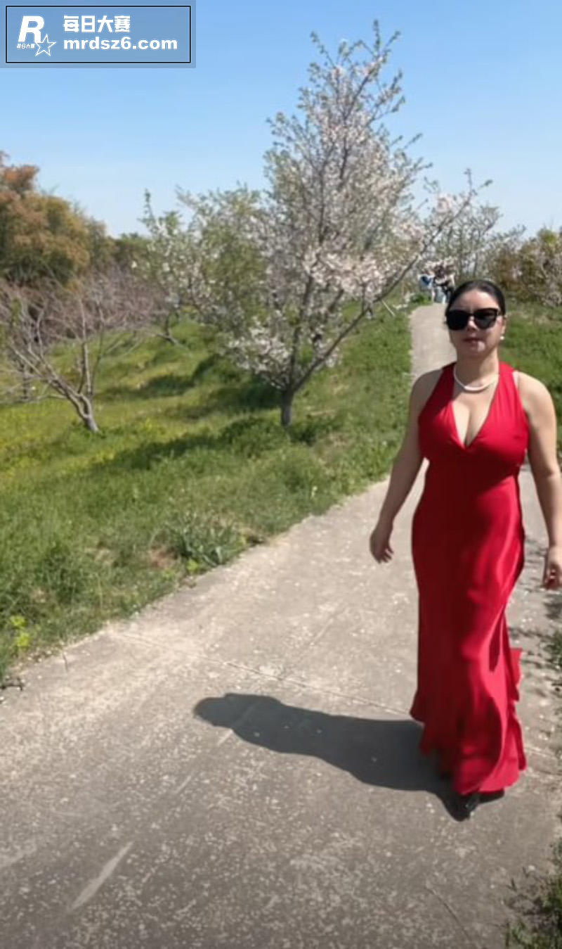 抖音极品上海少妇 蜜相关图片5