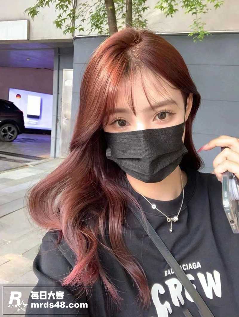 河北承德美少女 冯琪相关图片2