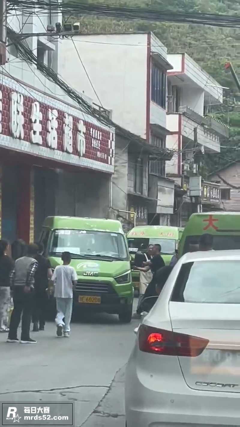 泸州叙永 街头拳王争相关图片1