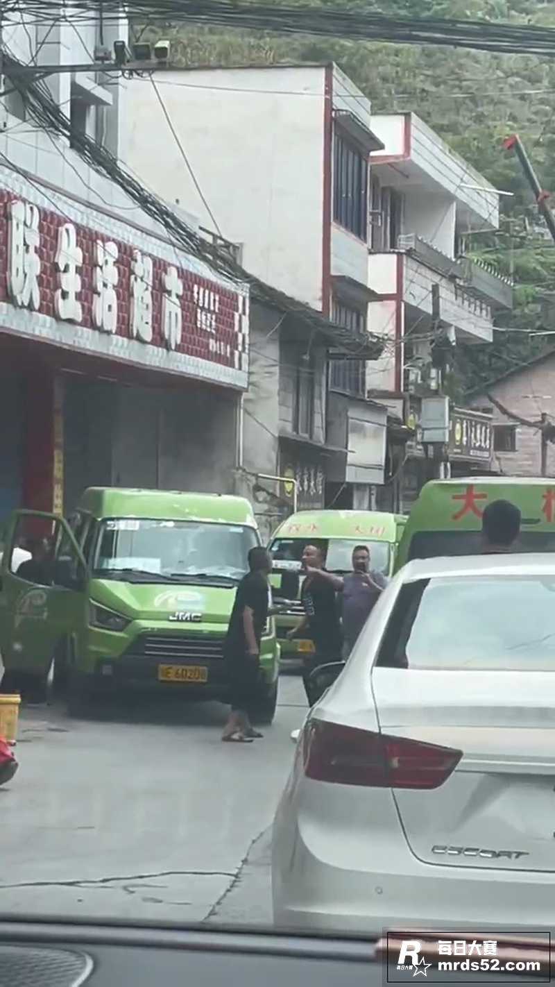 泸州叙永 街头拳王争相关图片3