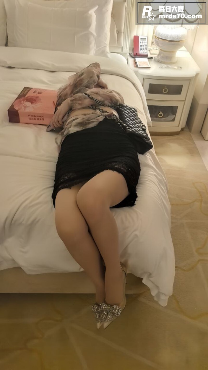 神颜素人少女精选合集相关图片15