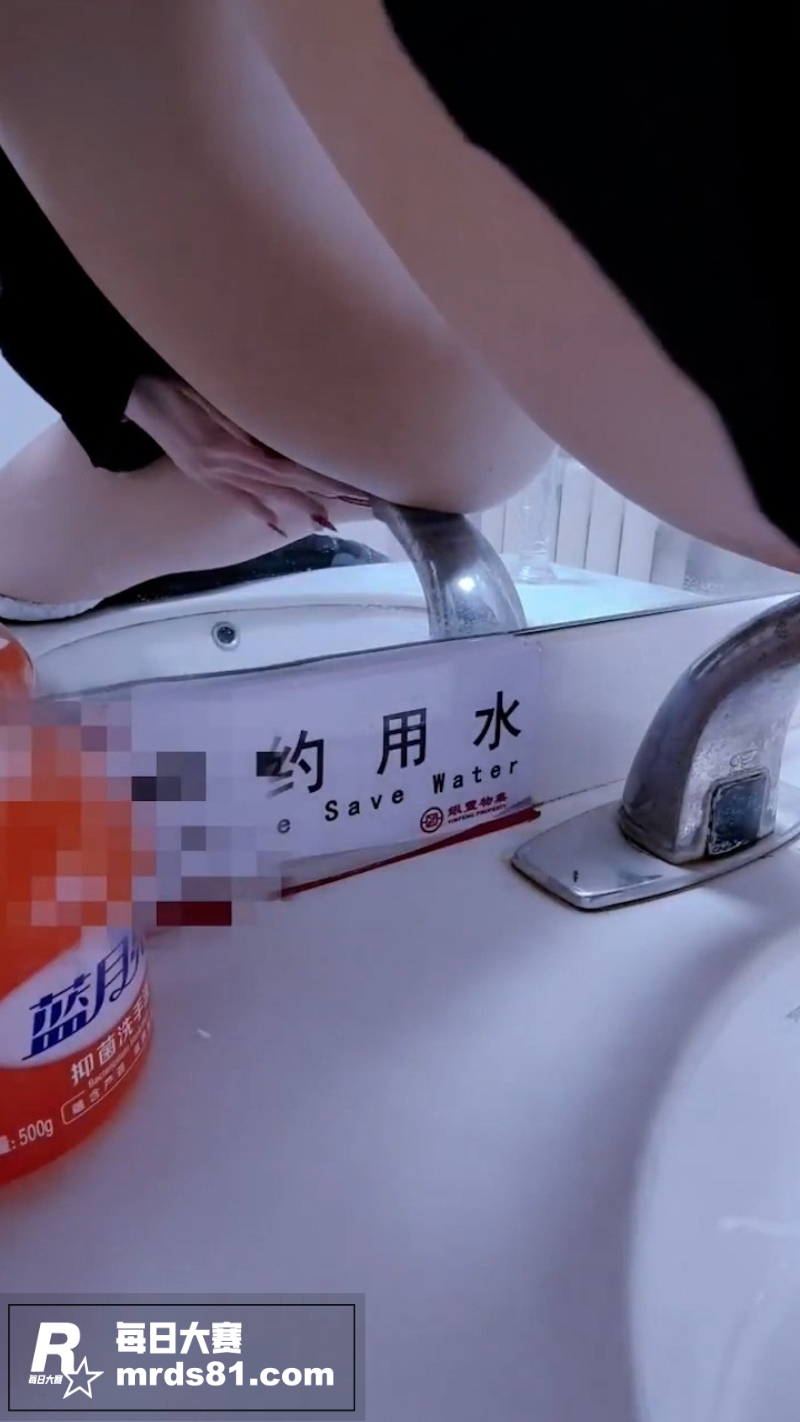 推特福利姬 小圆 反相关图片4