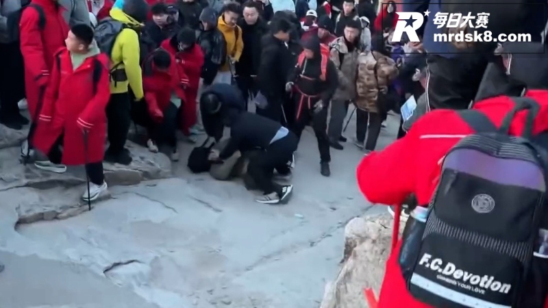 山东泰山风景区冲突事相关图片10