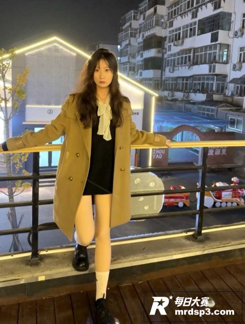抖音网红美女 小苗 相关图片5