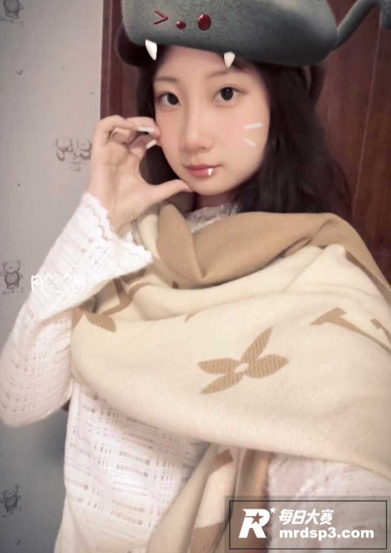 抖音网红美女 小苗 相关图片6