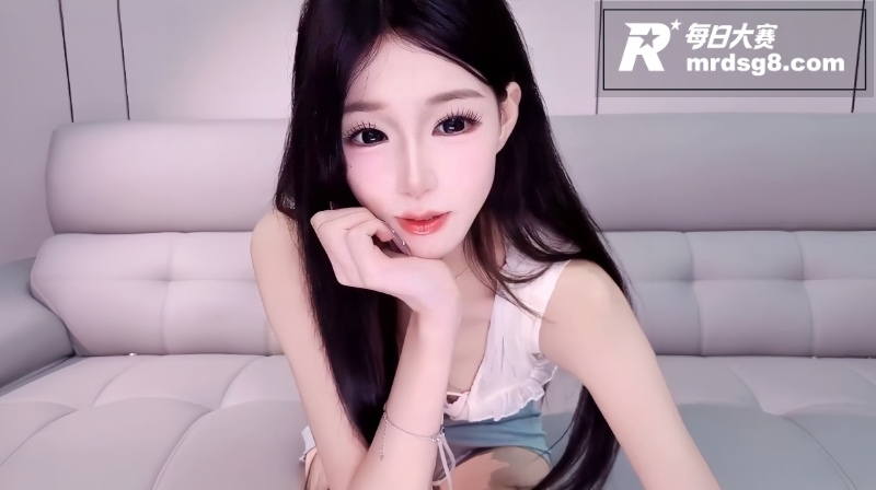 ST站骨感级女神 T相关图片2