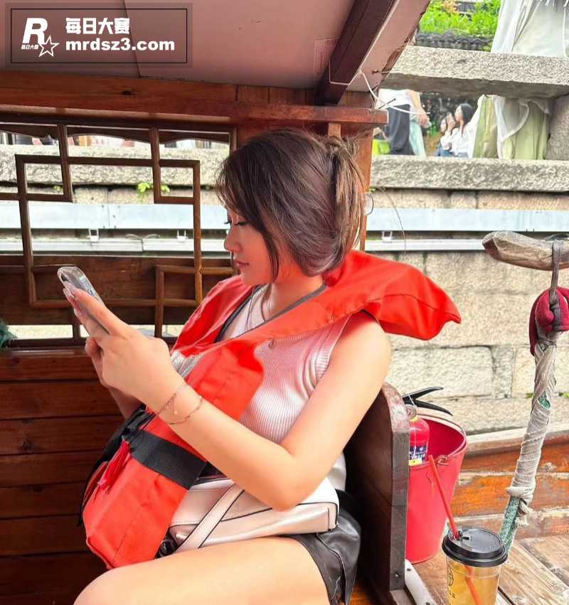 富二代 fKabut相关图片3