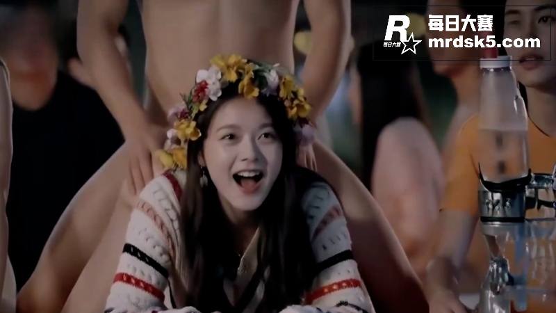 AI脱衣魔改综艺 花相关图片7
