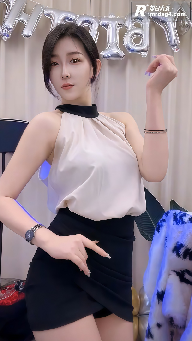 抖音极品御姐 舞蹈老相关图片3
