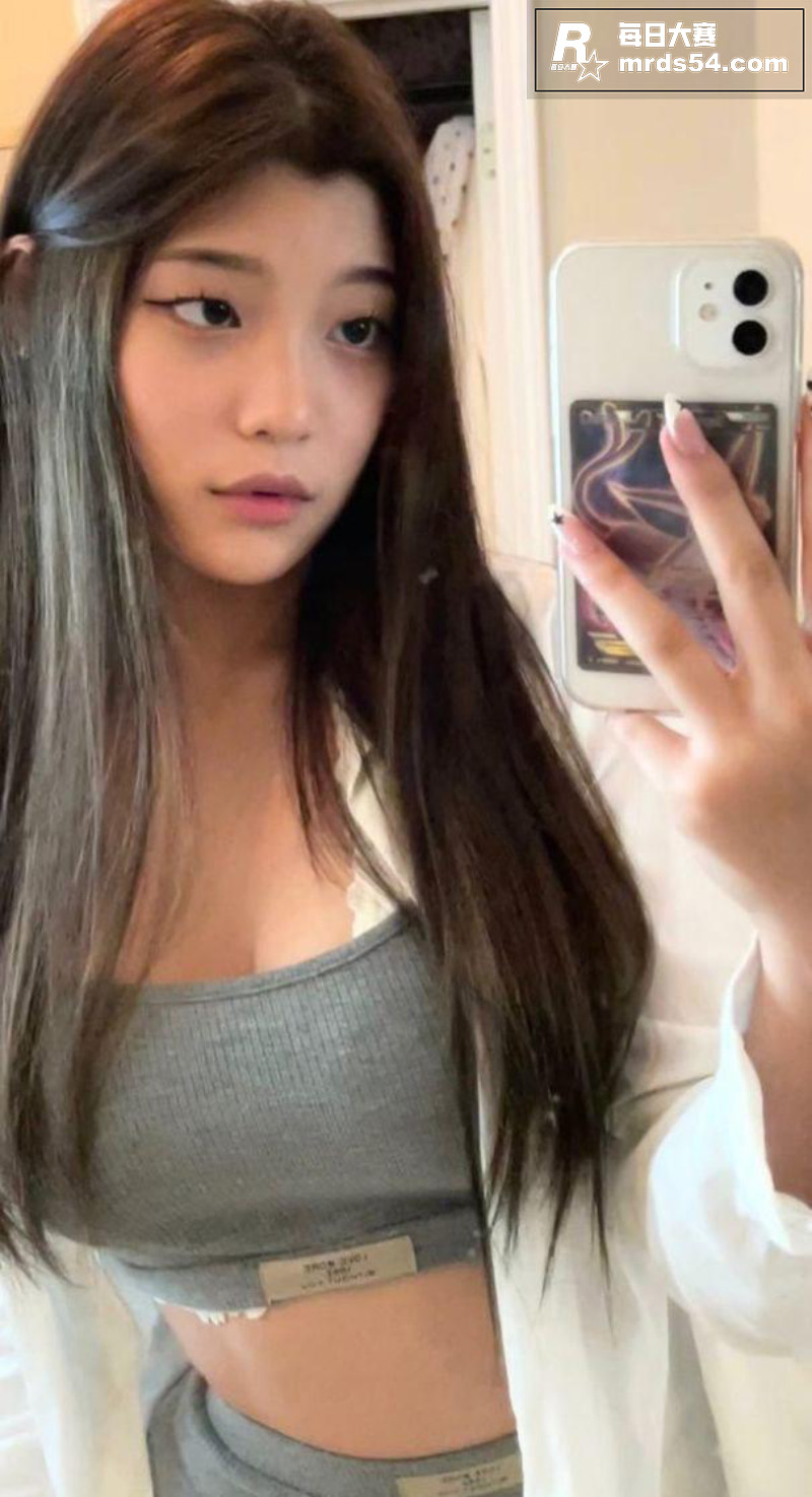 韩国高颜值巨乳网红 相关图片10