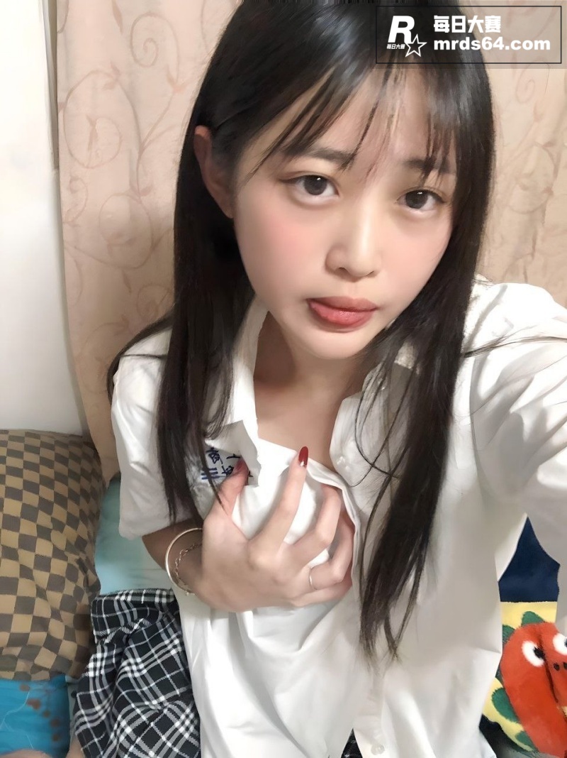 湖北卫校反差学生妹 相关图片1