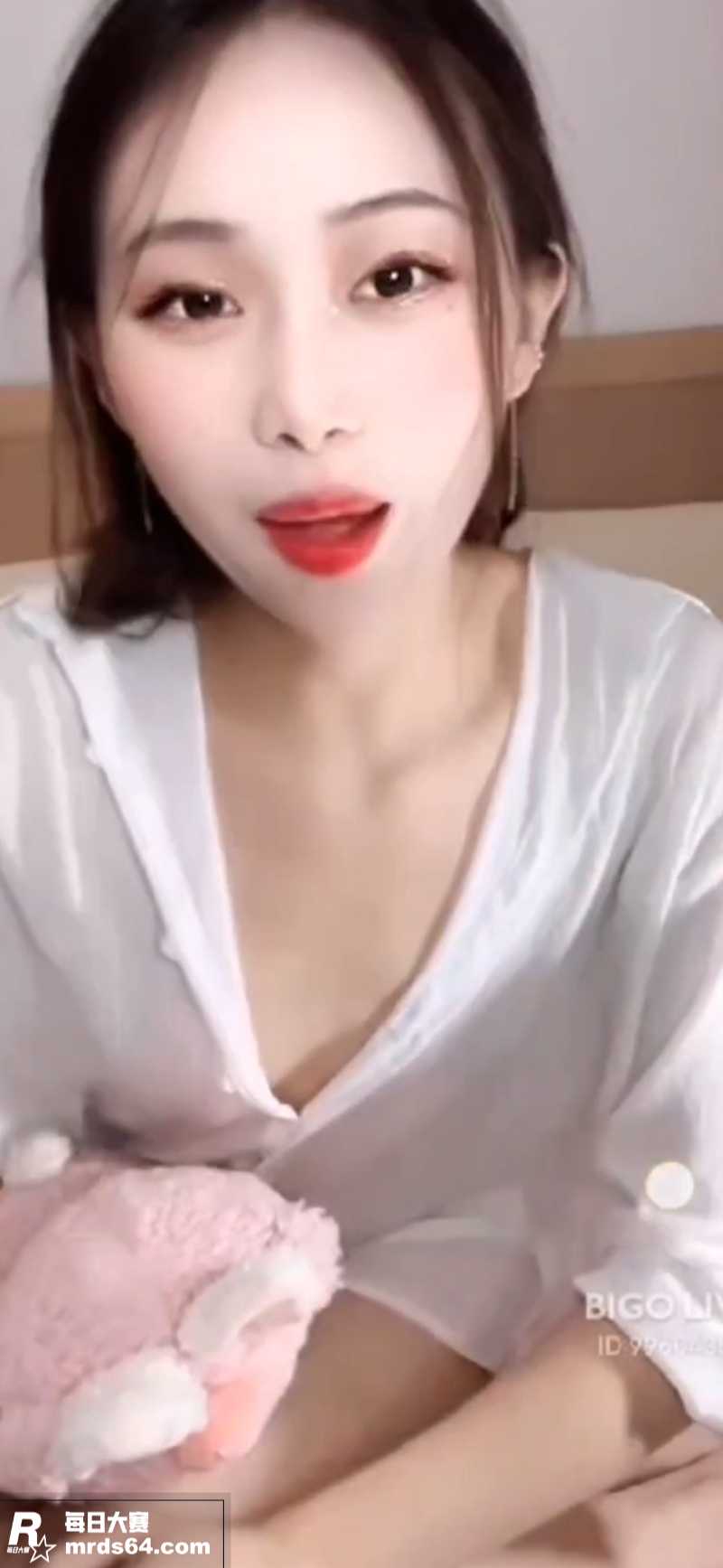 抖音快手女主播真空闪相关图片4