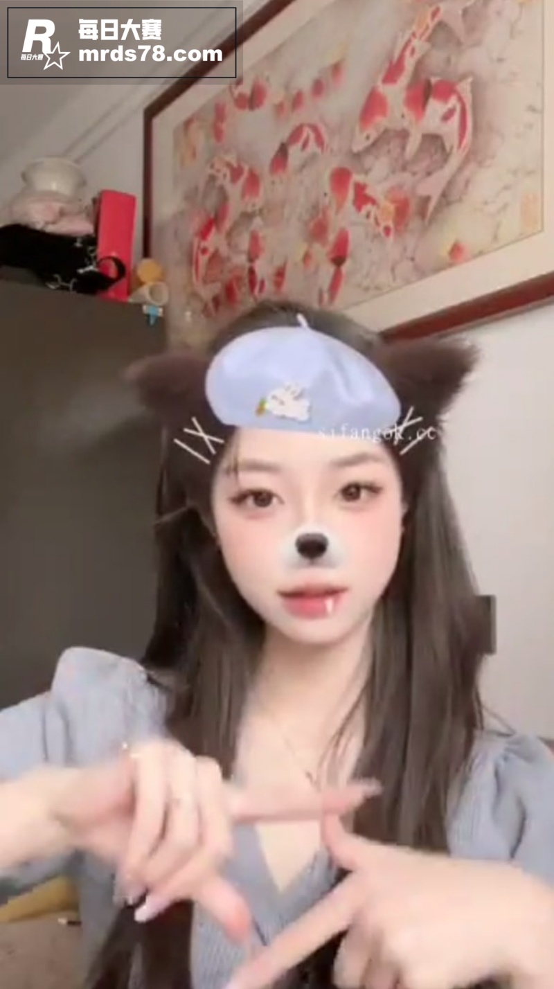 多位高颜值极品女神性相关图片3