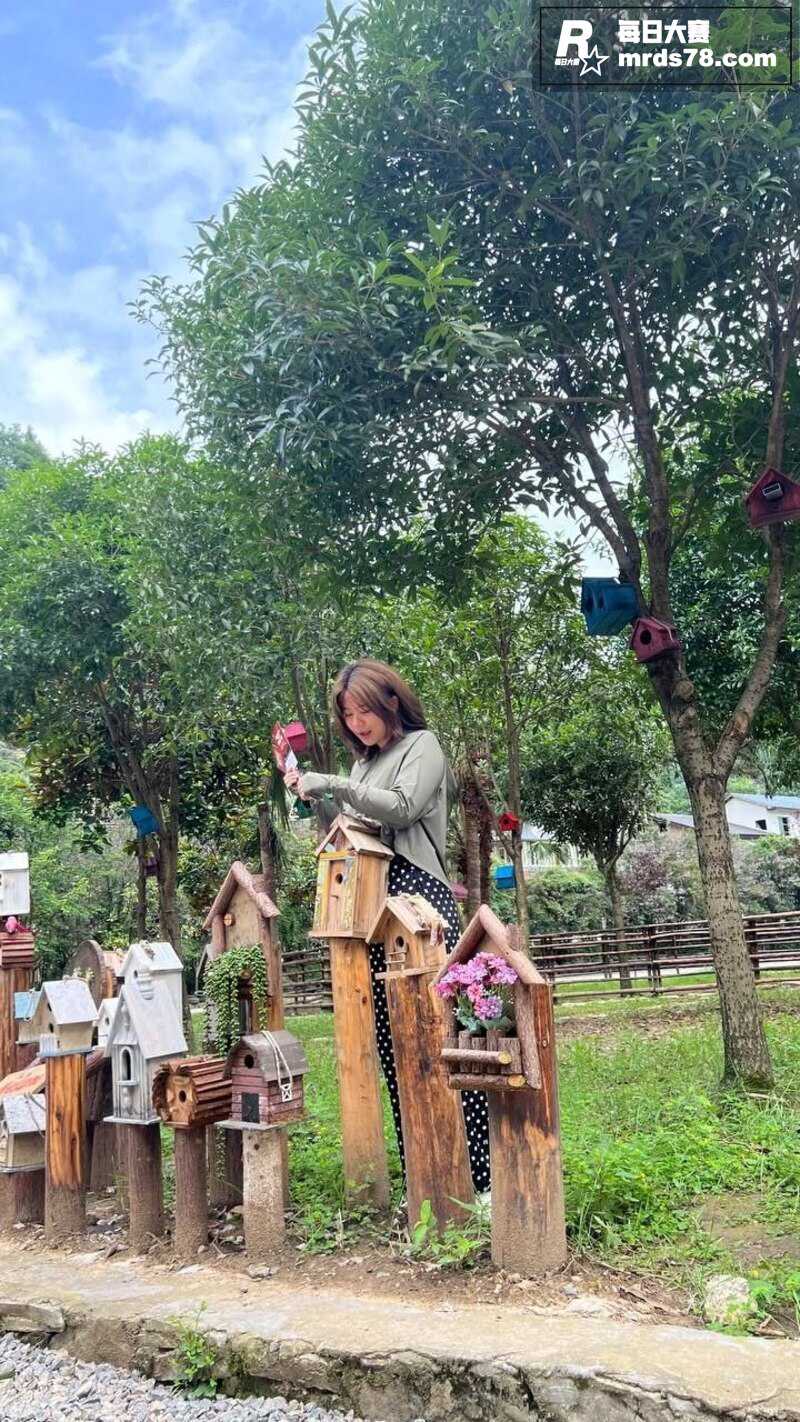 重庆大奶少妇婚内出轨相关图片6