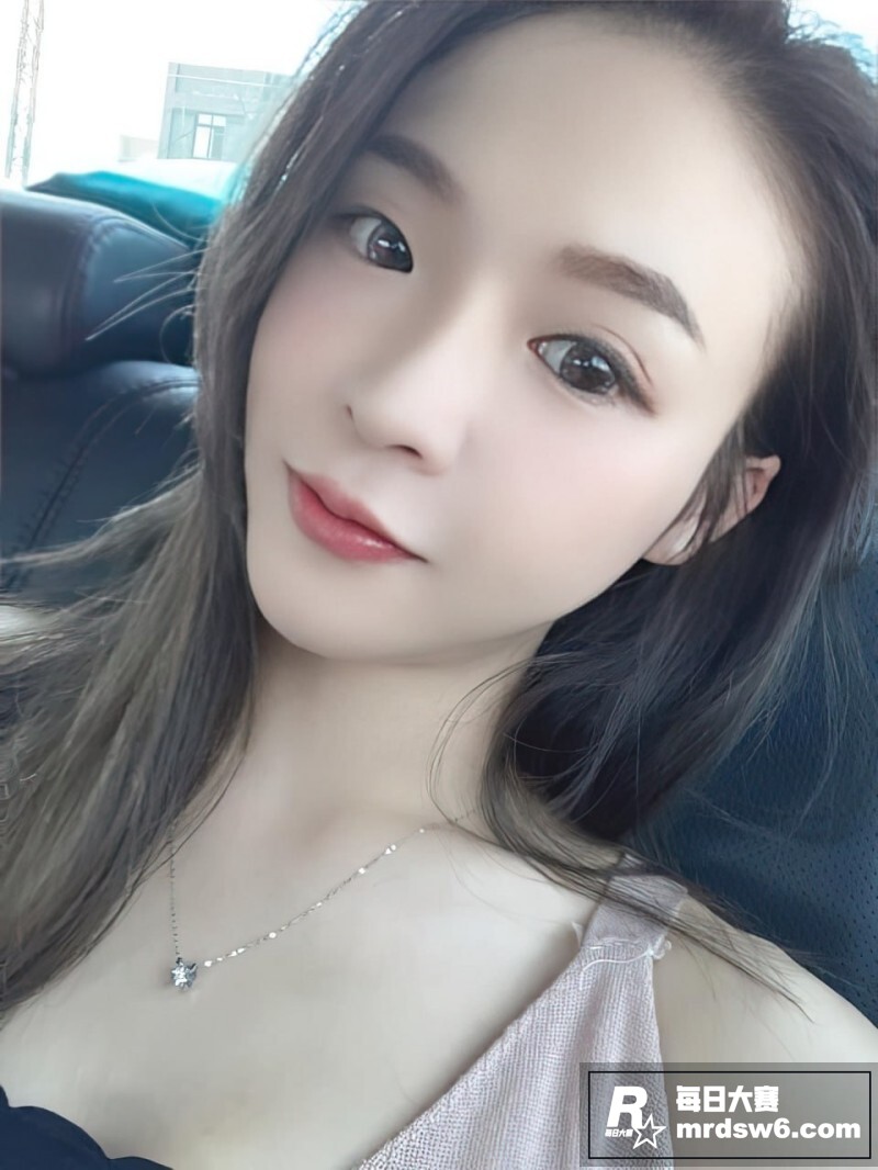 台湾艺校舞蹈系气质女相关图片1