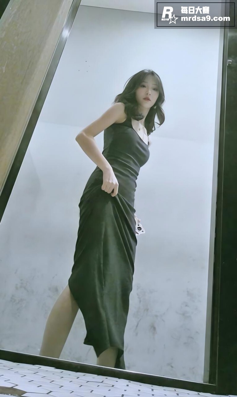 精品厕拍系列 大神女相关图片4