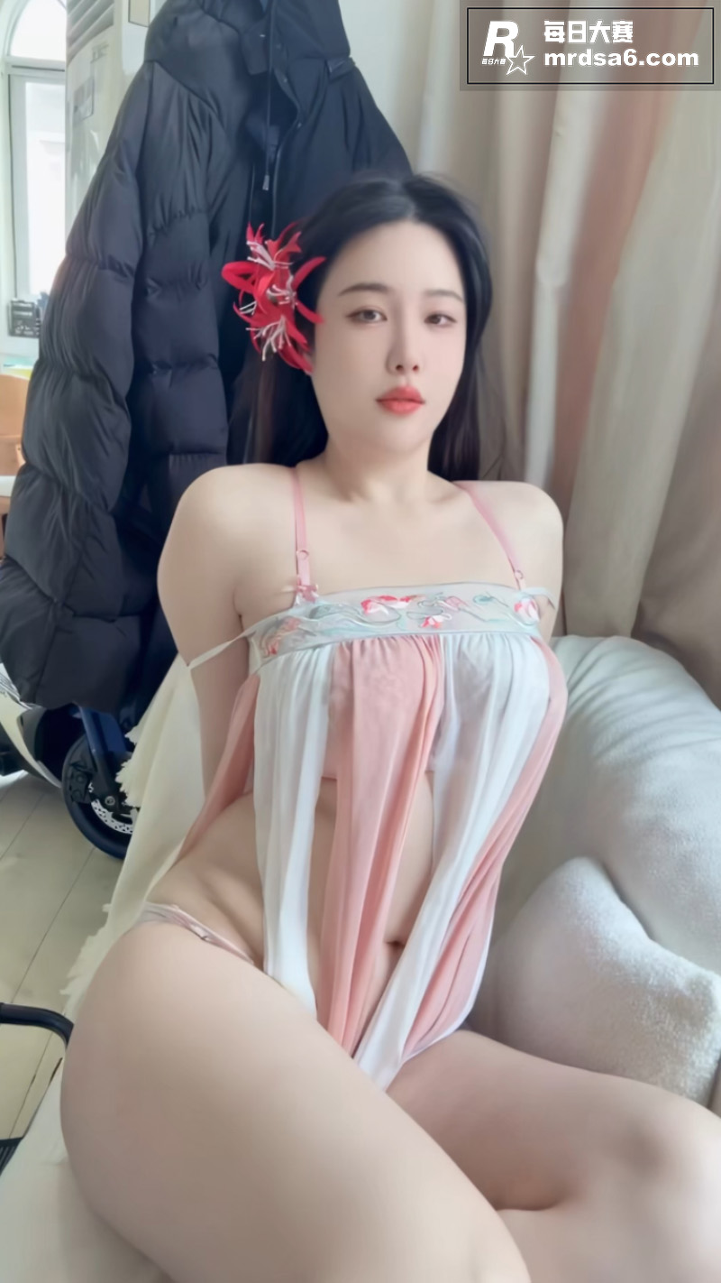 抖音高颜值御姐女神 相关图片3