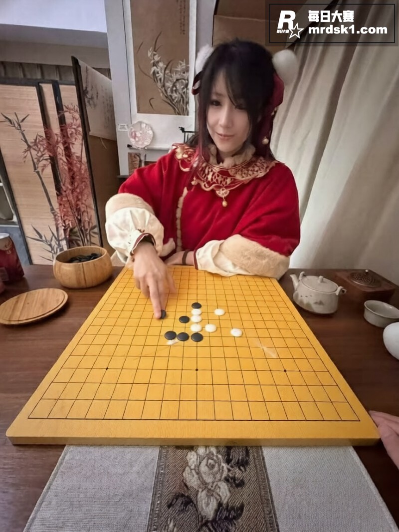 海角社区 意淫自己妹相关图片2