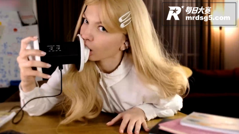 欧美ASMR声控博主相关图片4
