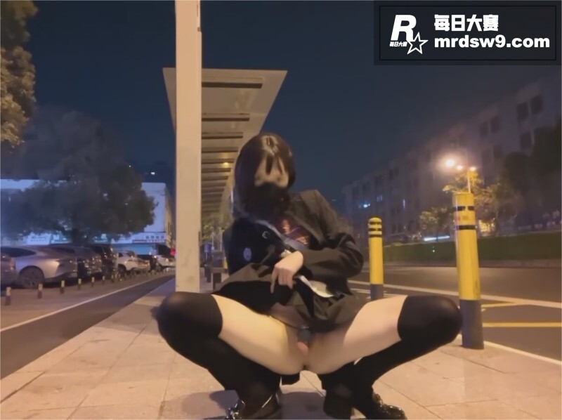 推特美艳伪娘 mik相关图片6