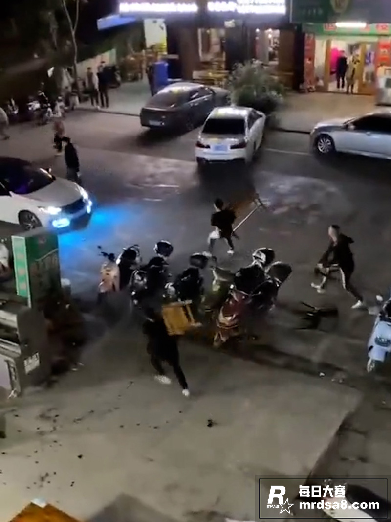 广东渔夫烧烤店发生乱相关图片5