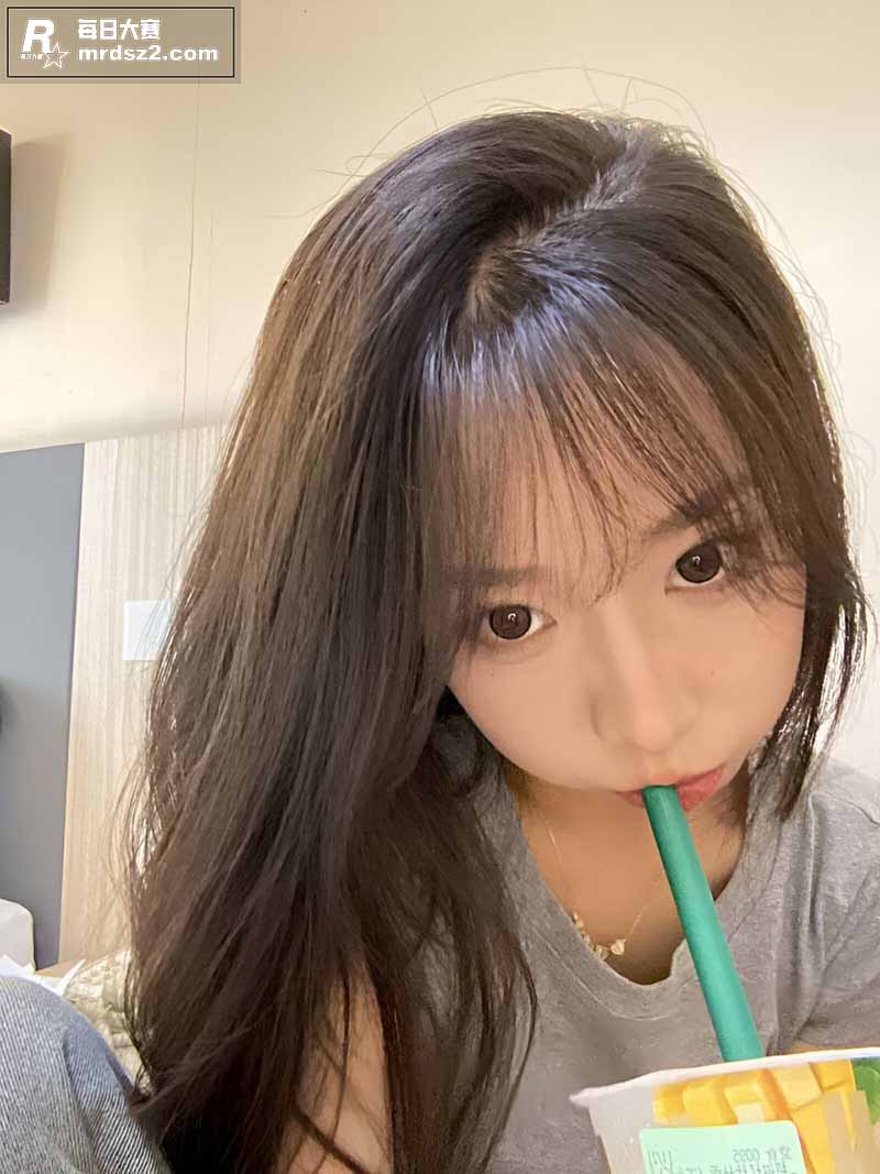 瓜友投稿探探约炮 美相关图片4