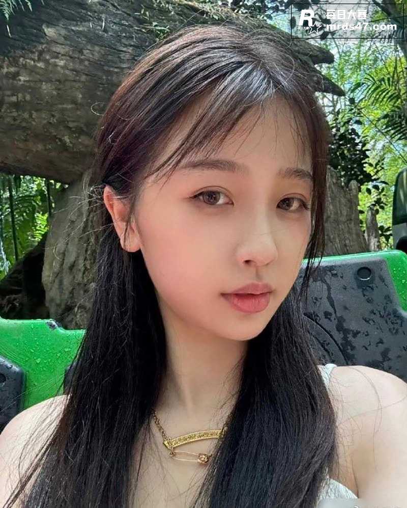 当红女明星 虞书欣 相关图片17