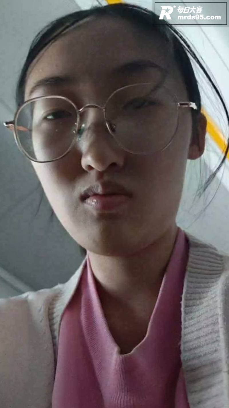北京财贸职业学院女大相关图片1