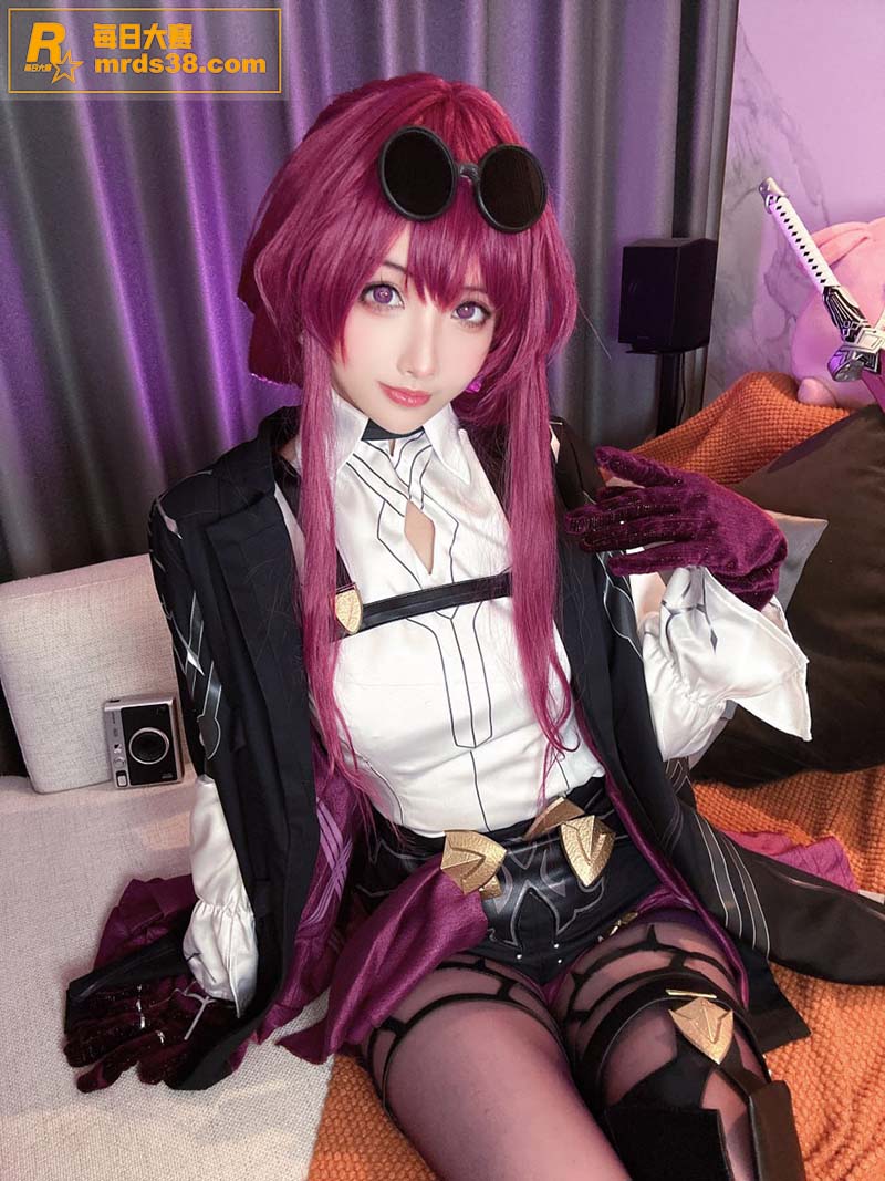 极品顶颜巨乳少女 r相关图片25