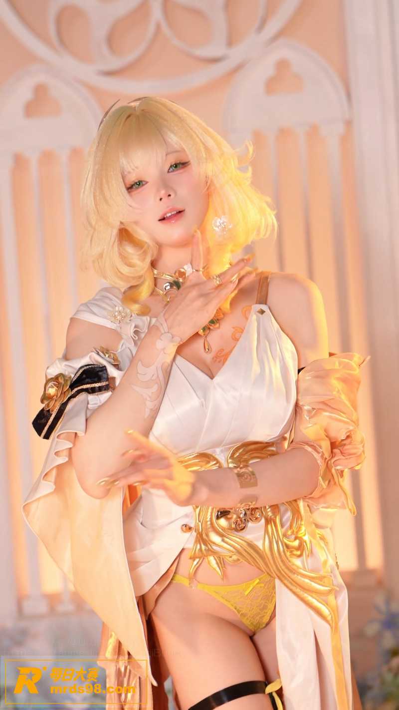 推特高颜值女神 咬一相关图片8