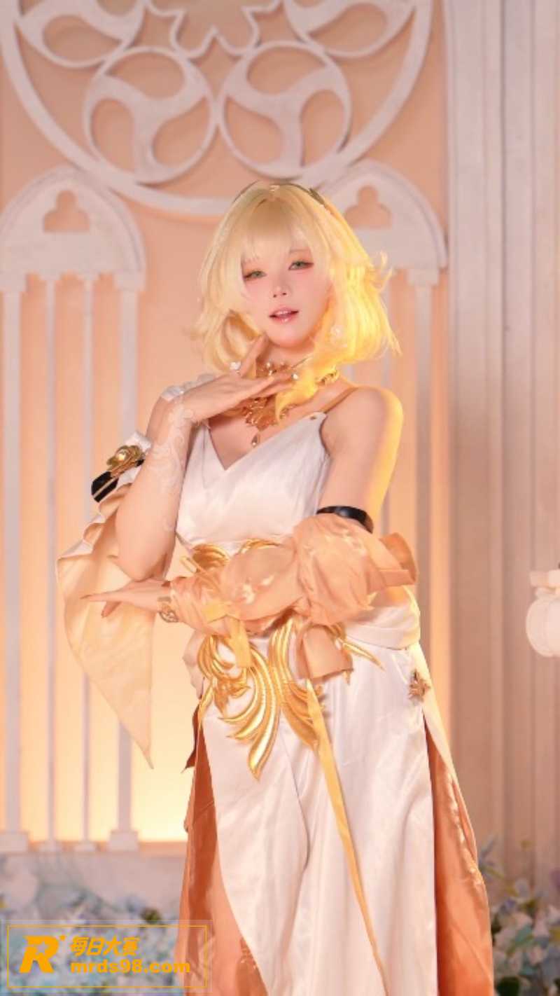 推特高颜值女神 咬一相关图片12