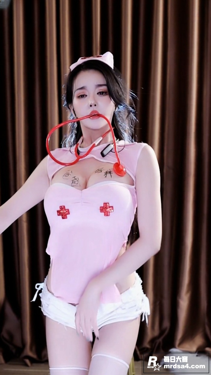 网易CC气质女神 温相关图片1