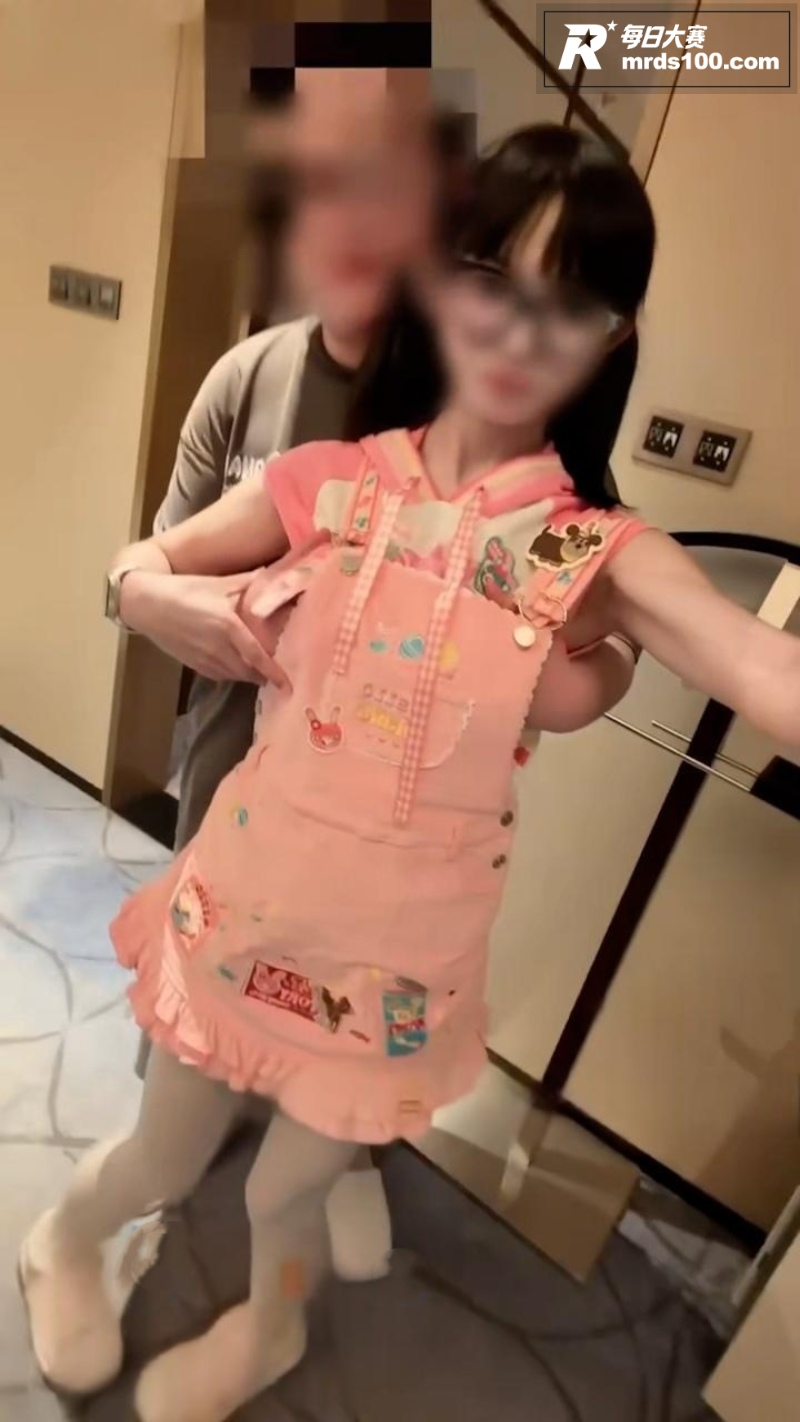 推特07年萝莉 铃木相关图片1