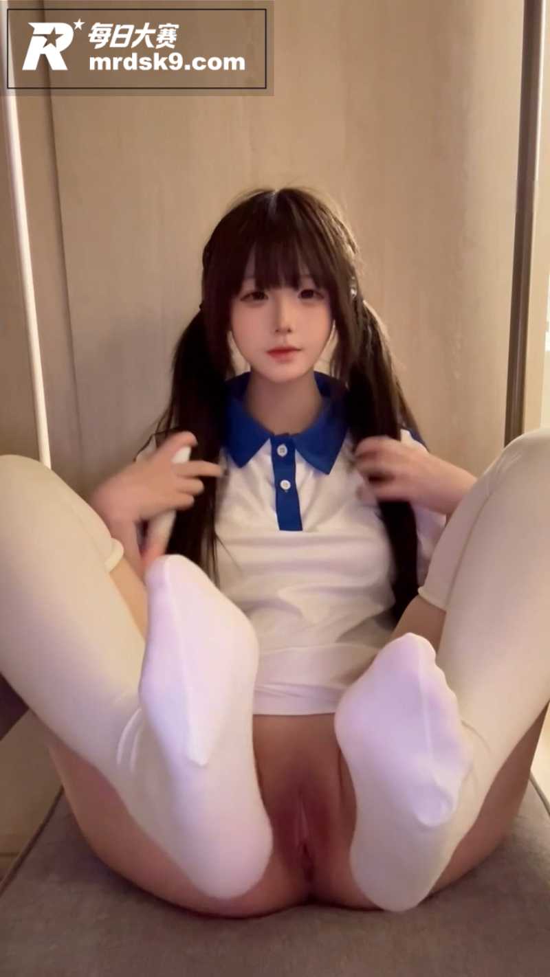 推特极品双马尾巨乳福相关图片4