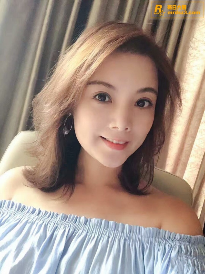 美艳人妻出轨偷情已婚相关图片2