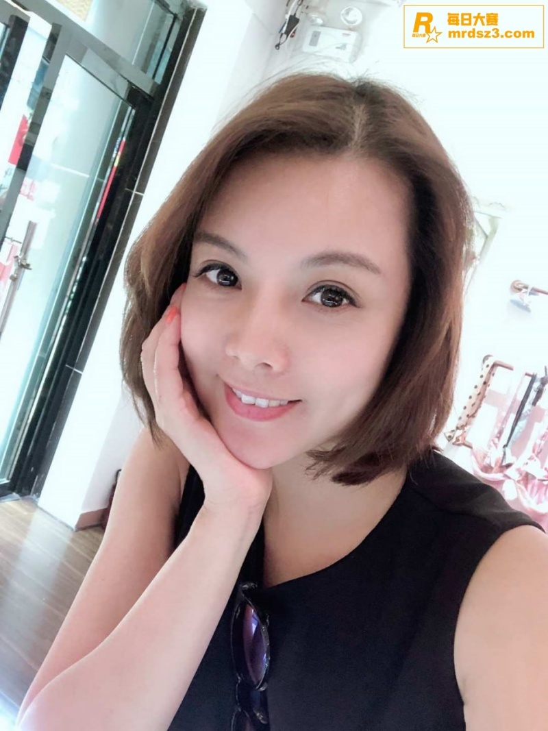 美艳人妻出轨偷情已婚相关图片7