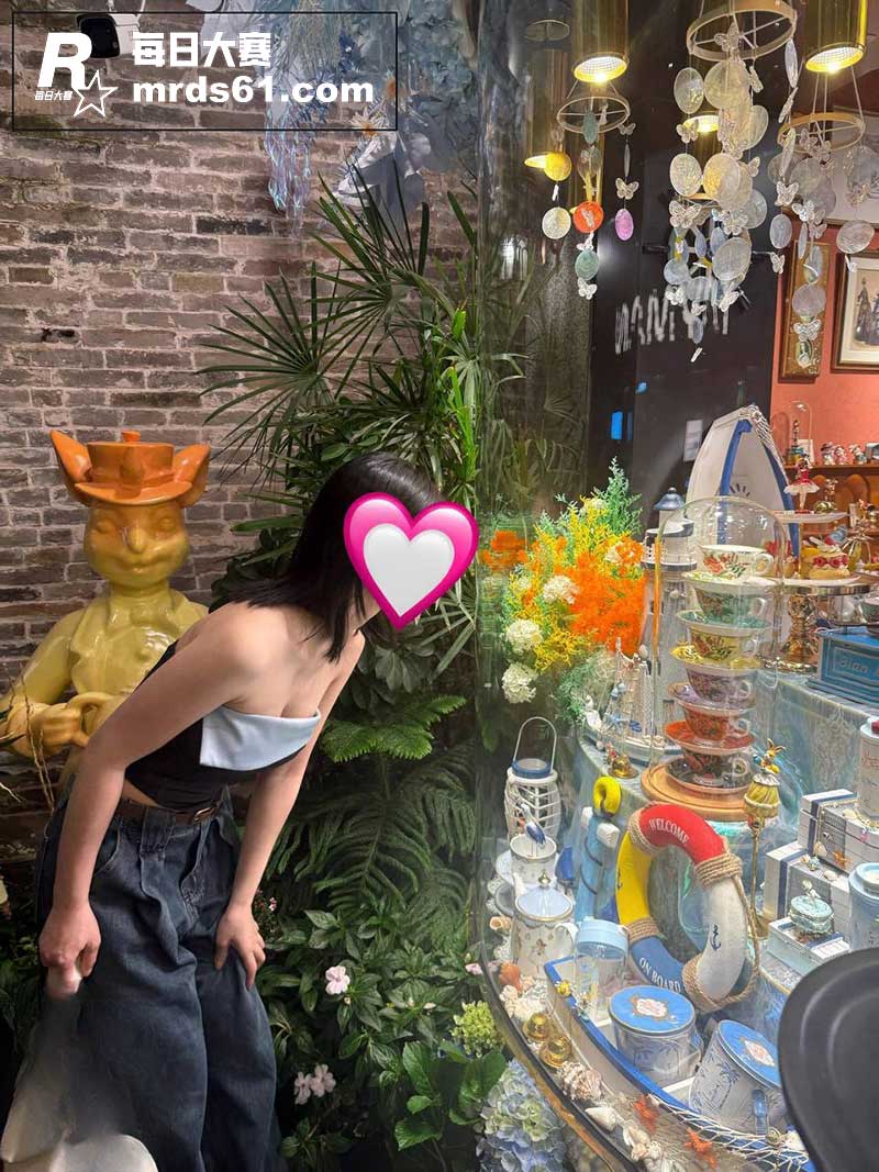 海角社区 我的美女姐相关图片3