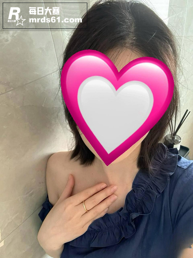 海角社区 我的美女姐相关图片5
