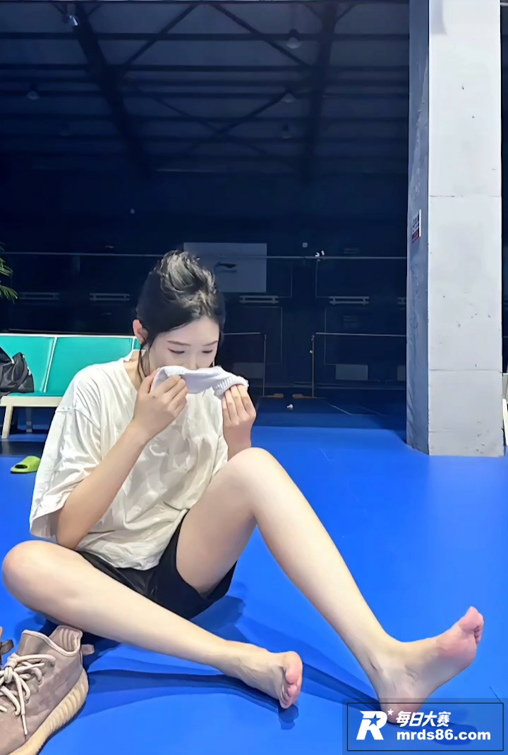 寸止红框挑战之卑微的相关图片6