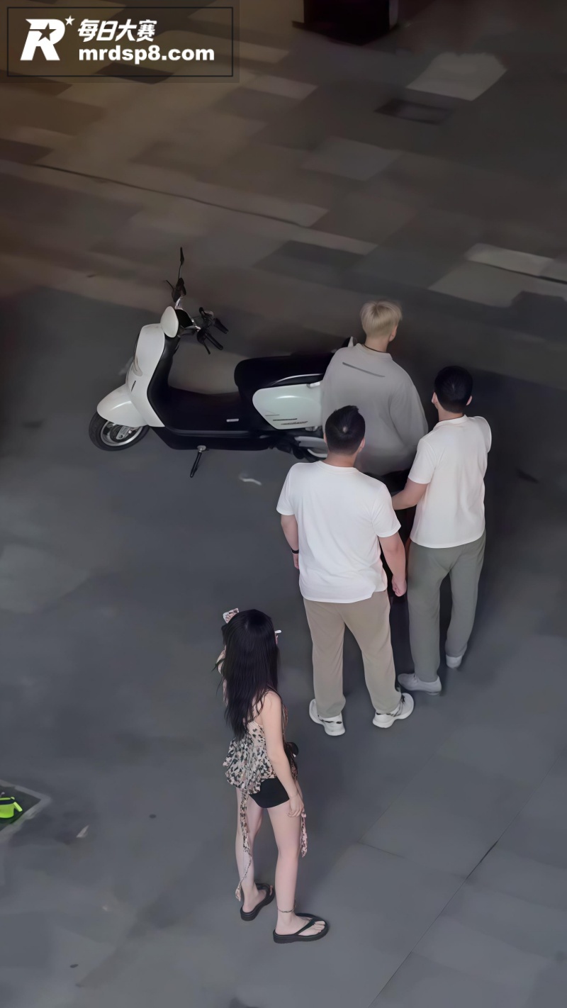 外卖小哥意外撞死不拴相关图片8