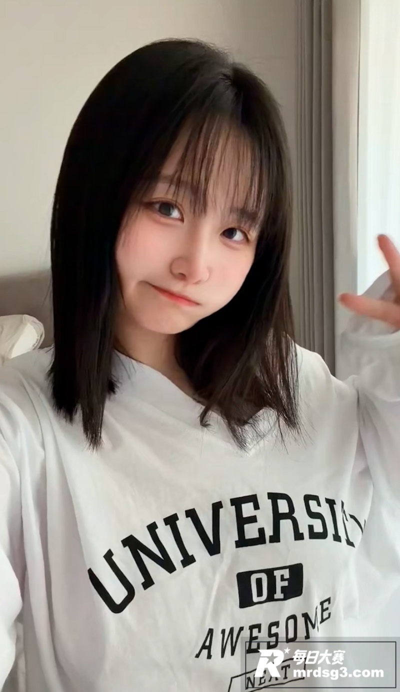 Fansly日本巨乳相关图片1