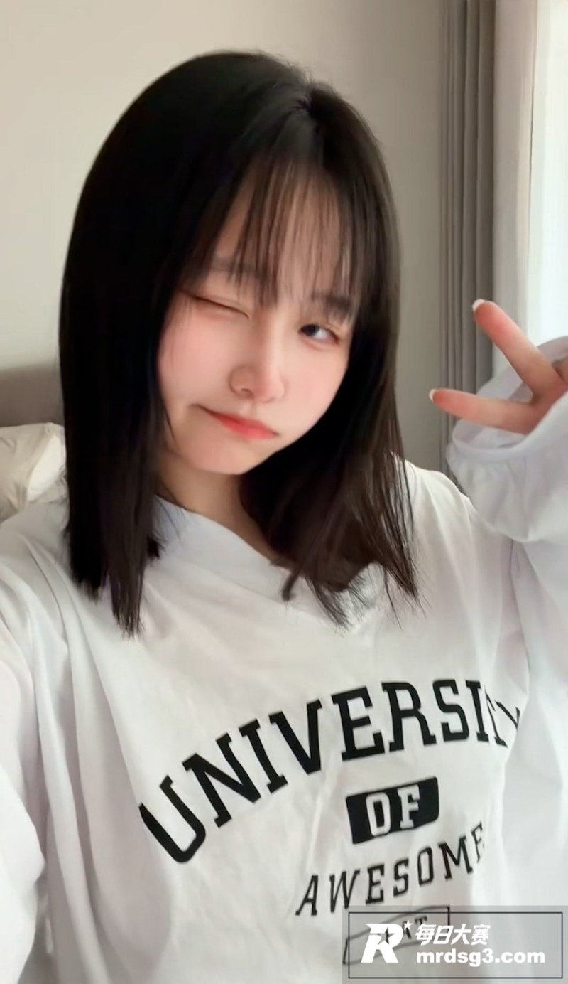 Fansly日本巨乳相关图片2