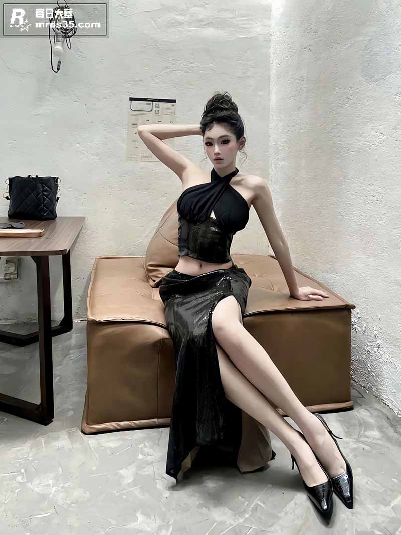 抖音高颜值模特 le相关图片8