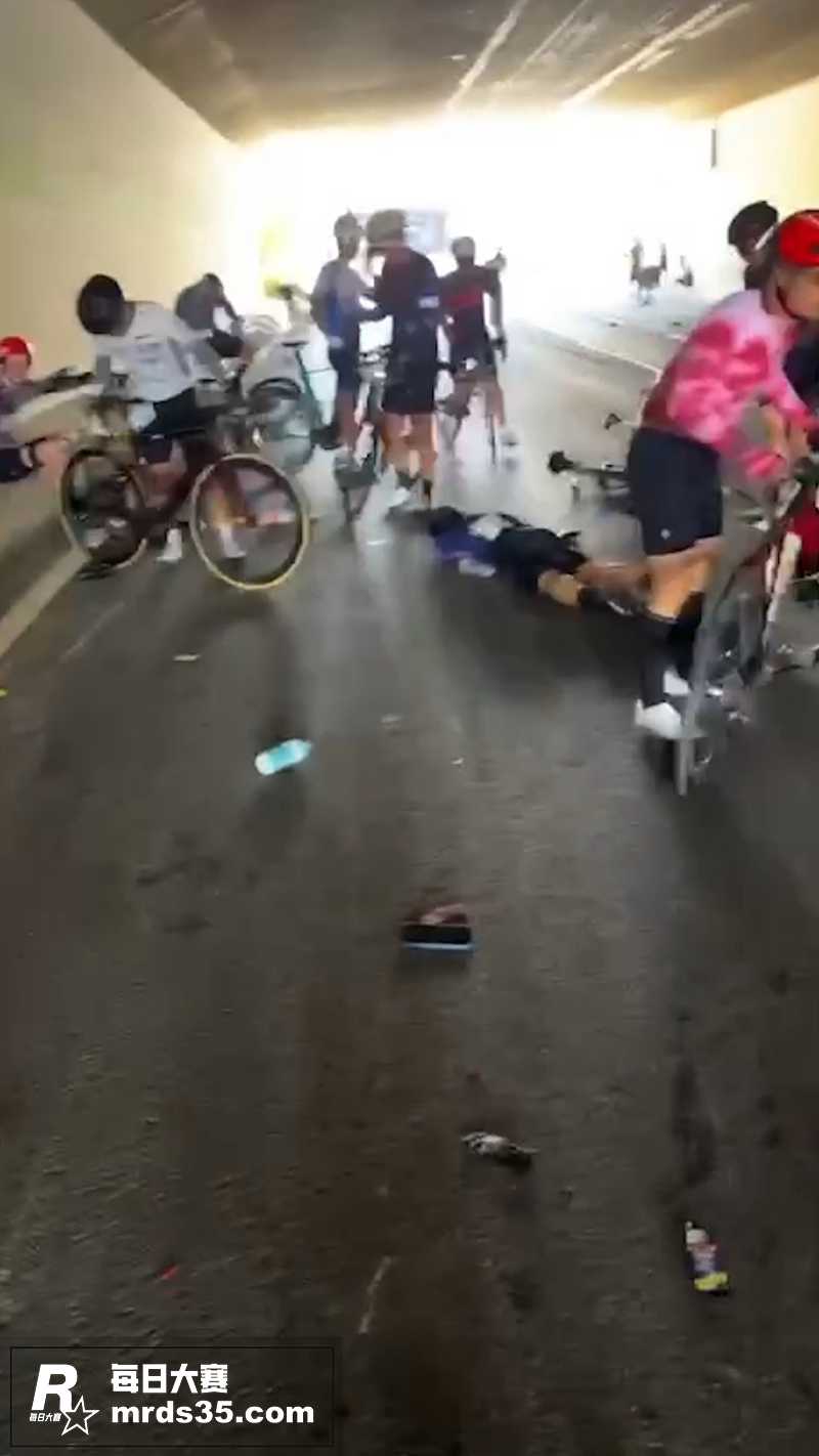 巢湖自行车公开赛发生相关图片4