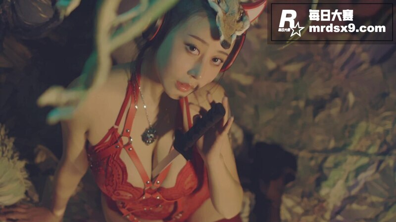 推特巨乳女神 奈汐酱相关图片9