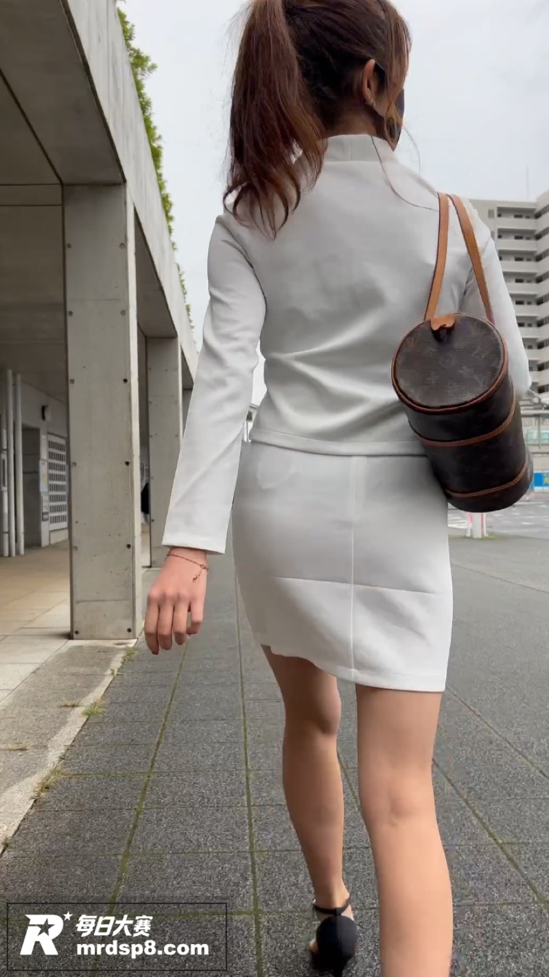 日本假装偷拍系列 超相关图片1